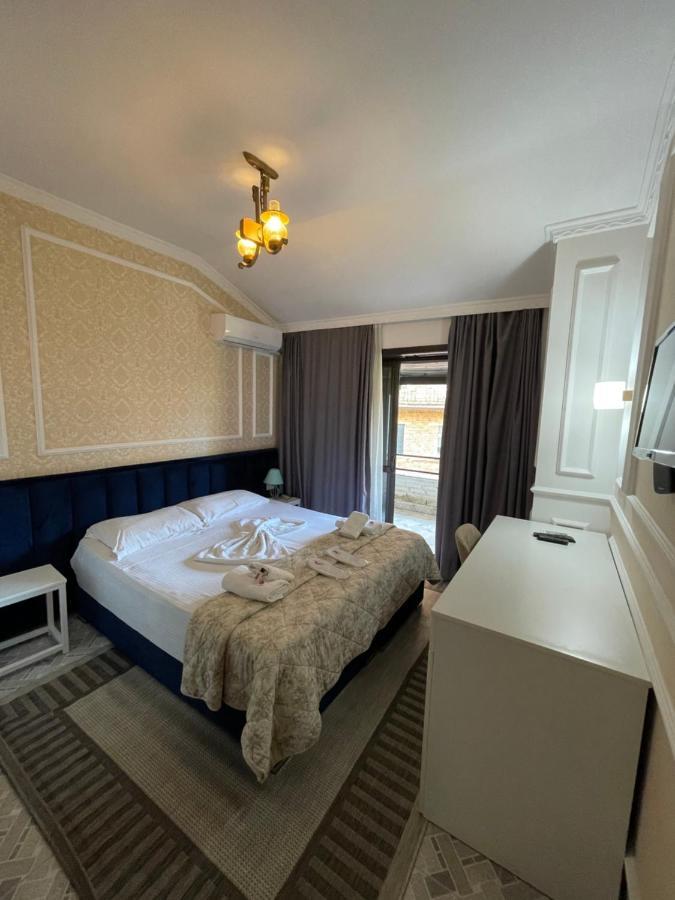 Vila Sanremo Tirana Eksteriør billede